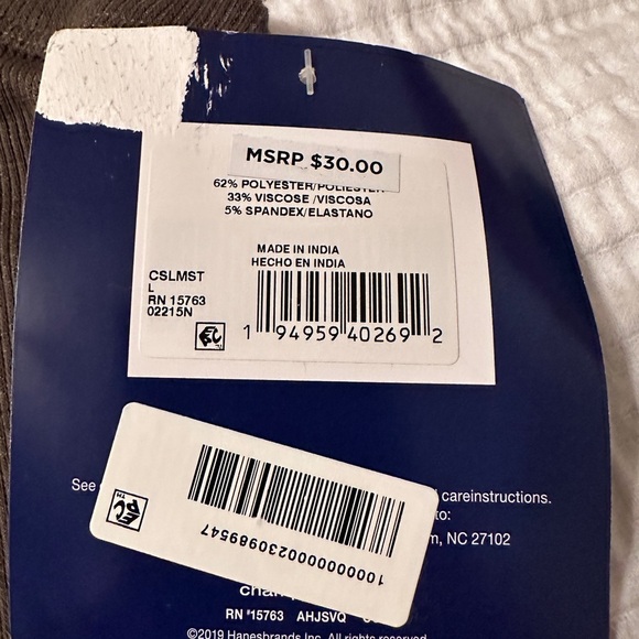 Champion Sleep Tank - NWT - Size L - Picture 10 of 12